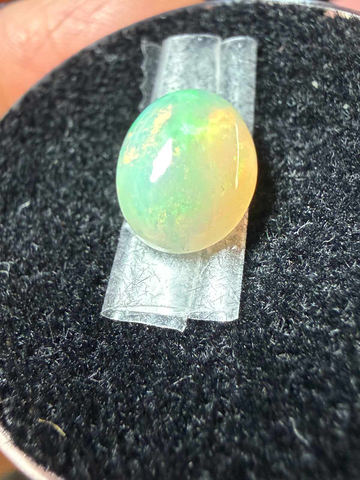 Natural Welo Opal Cabochon 10x8x5mm, 1.8ct- Sheet flash, minor rolling broadflash