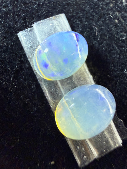 MATCHED PAIR! Natural Welo Opal Cabochon 8x6x3.5mm, 1.65ct total- Rolling flash
