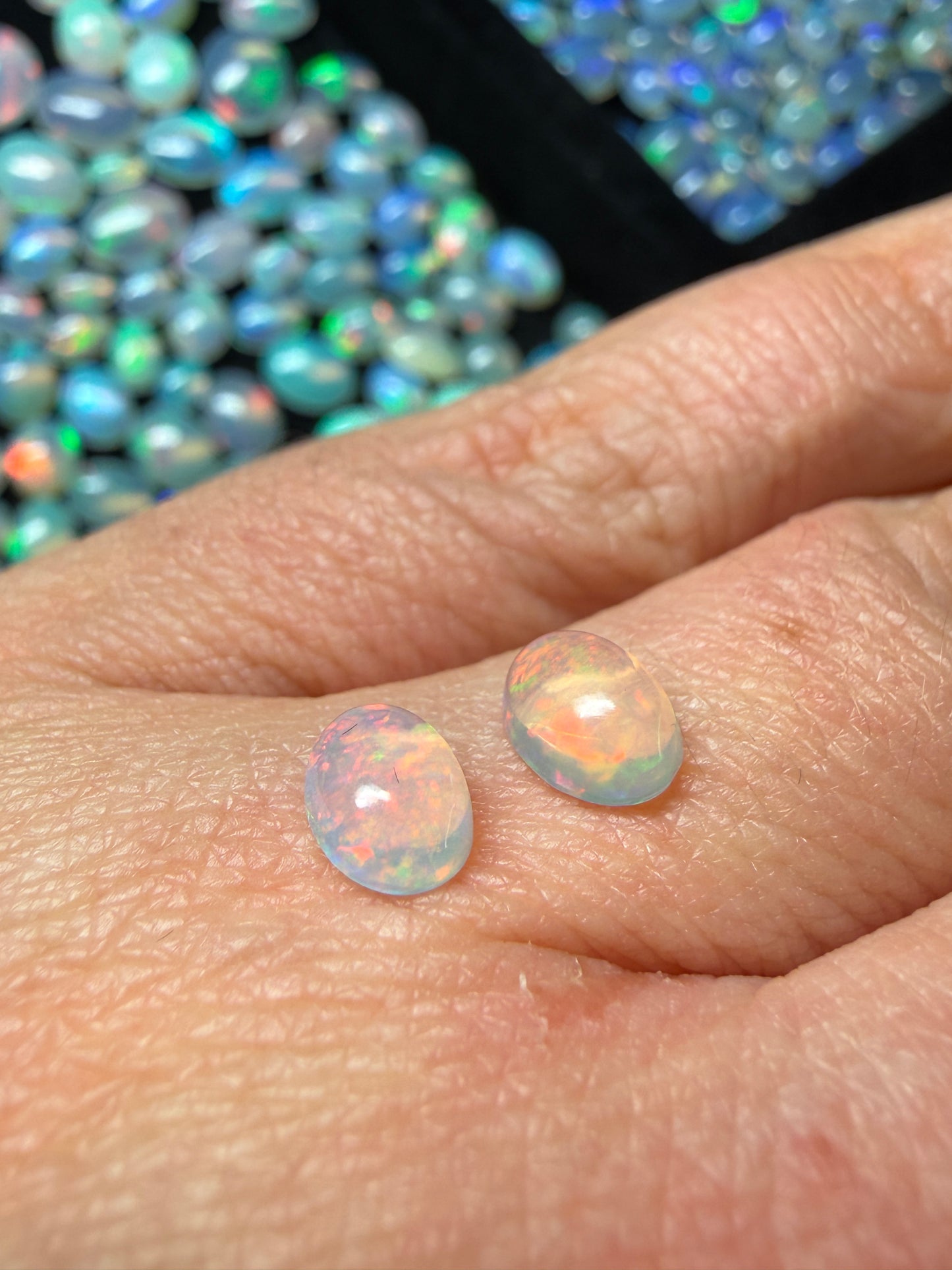 WOW-MATCHED PAIR! Natural Welo Opal Cabochon 7x5x3mm, 1.2ct total- Mosaic, floral broadflash