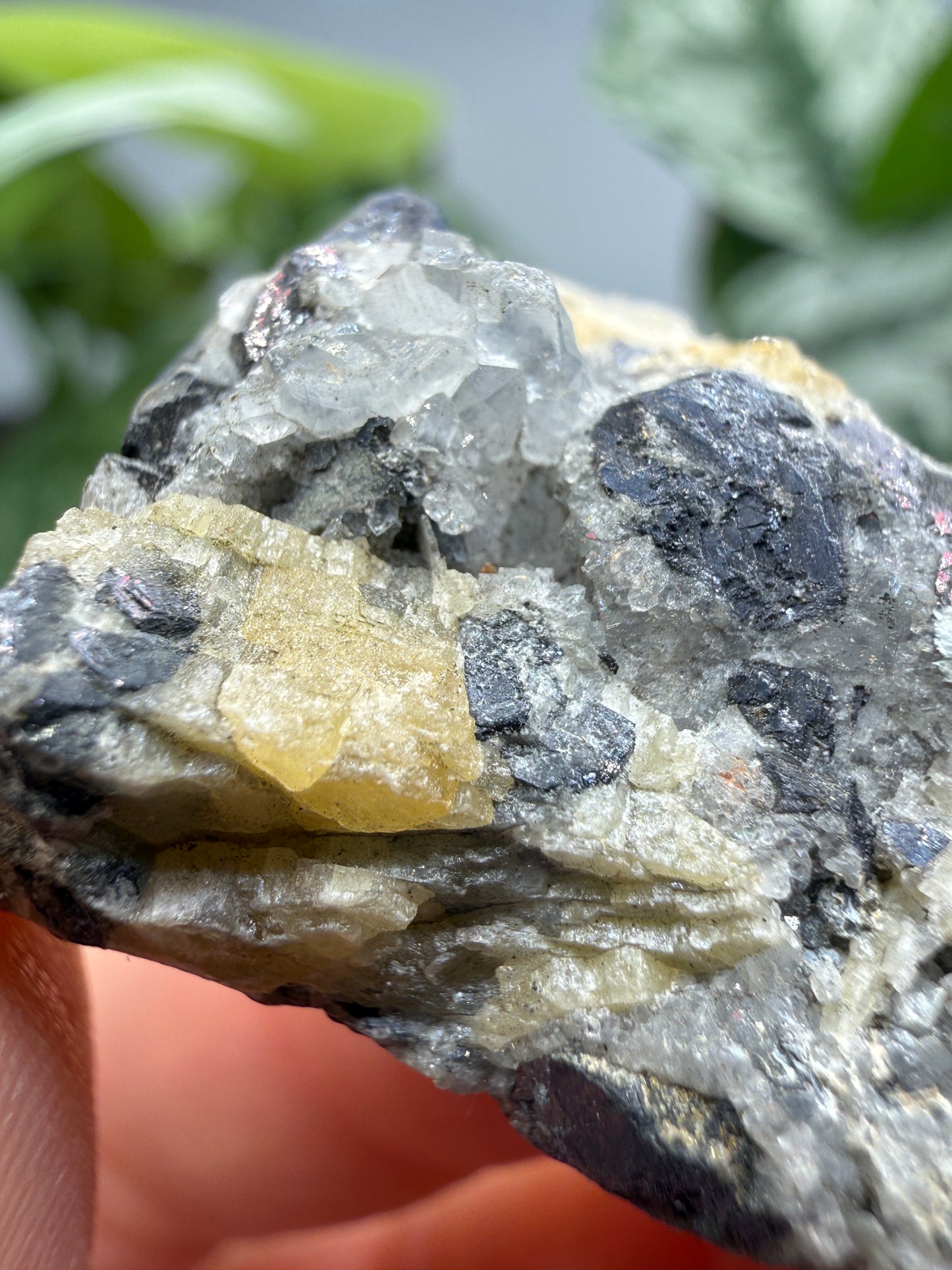 Galena- Ozone Creek, Ontario, Canada