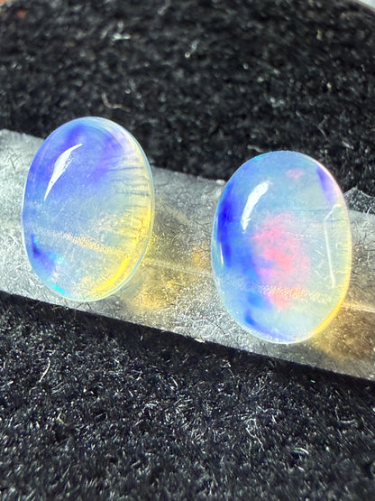 Matched Pair Natural Welo Opal Cabochon 7x5x2.5mm, 0.975ct total- Broadflash