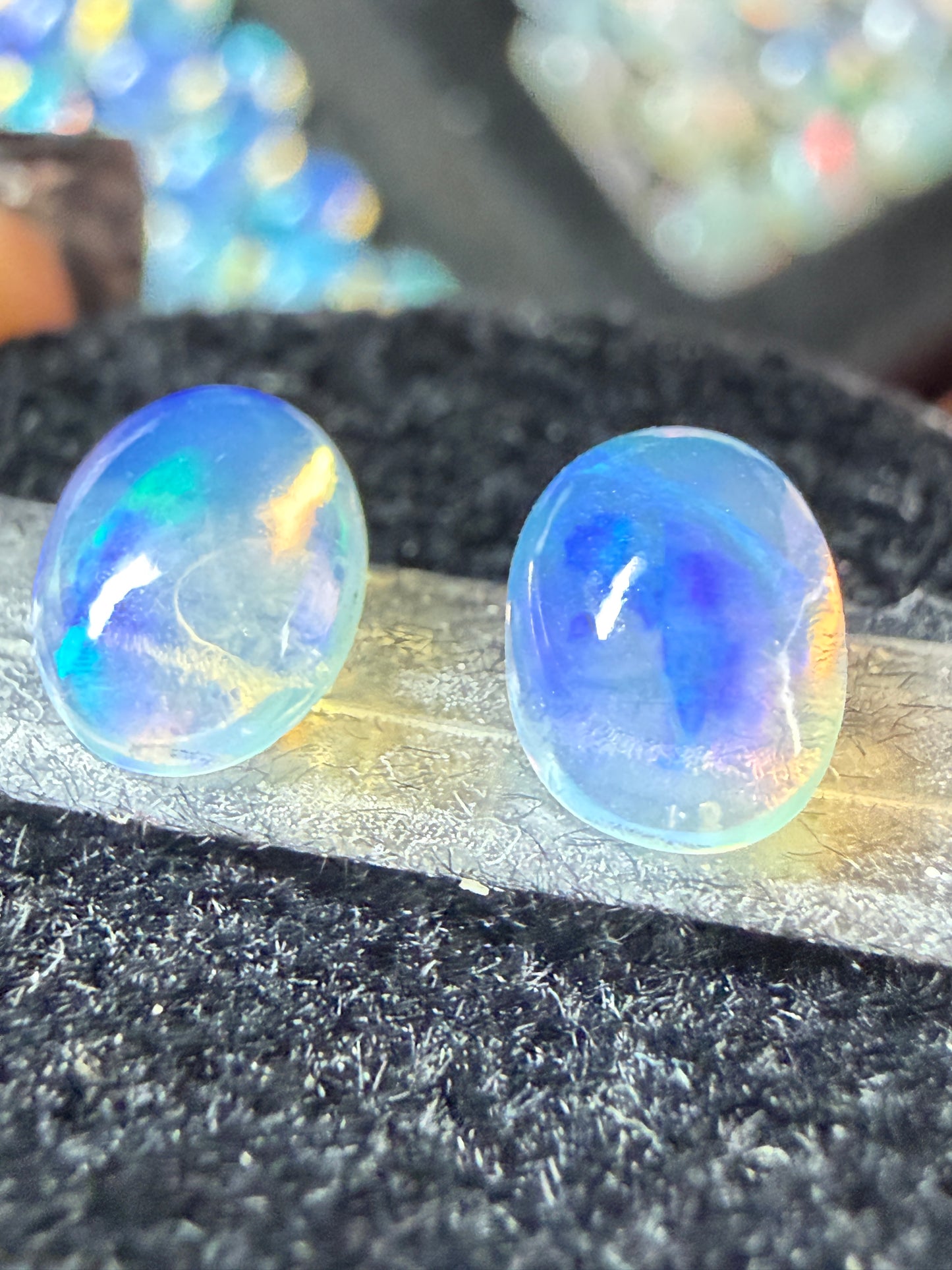 Matched Pair Natural Welo Opal Cabochon 7x5x2.5mm, 0.975ct total- Broadflash