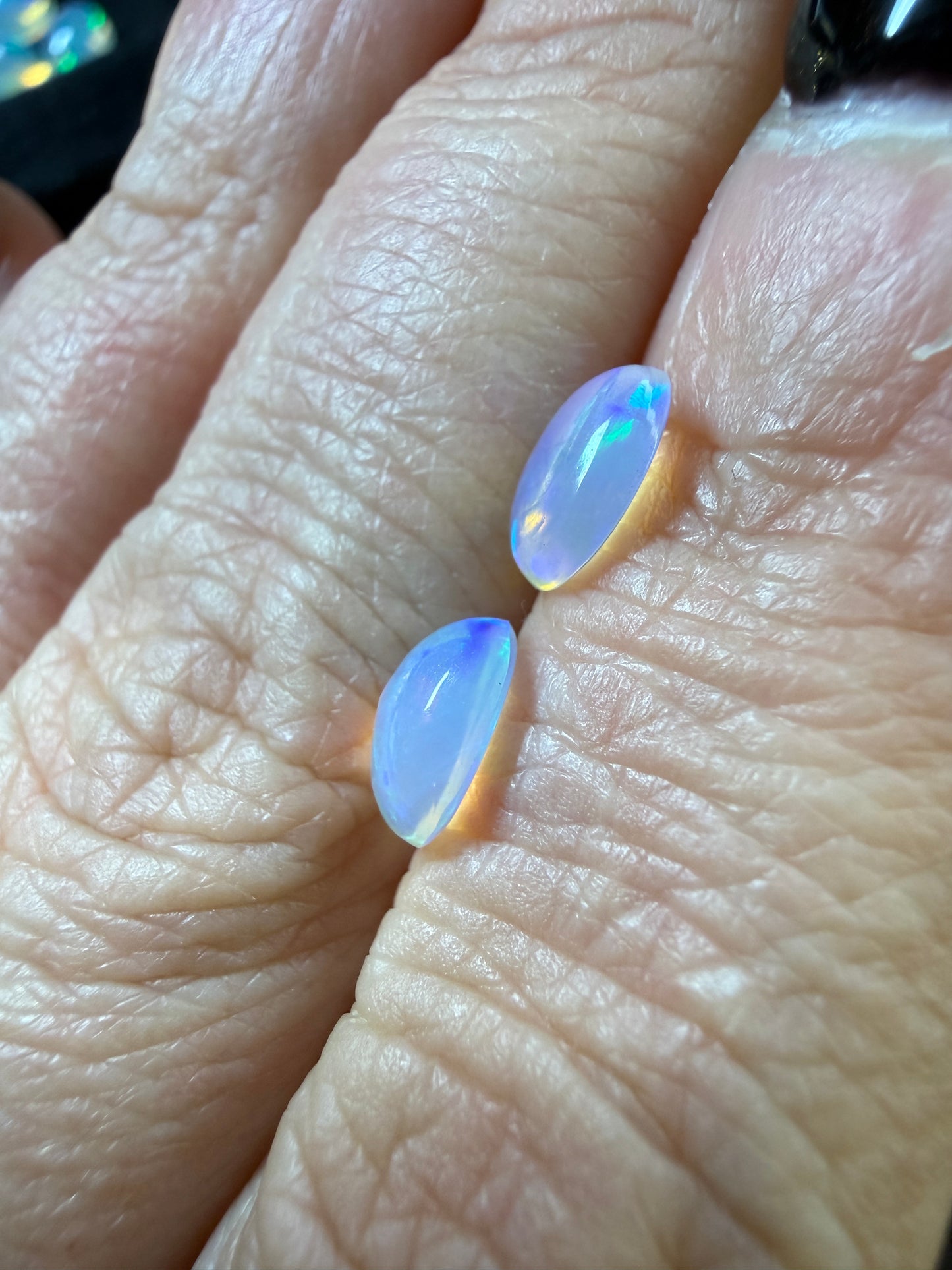 Matched Pair Natural Welo Opal Cabochon 7x5x2.5mm, 0.975ct total- Broadflash