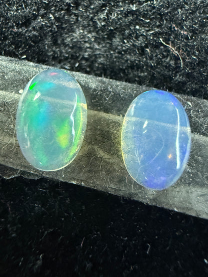 Matched Pair Natural Welo Opal Cabochon 6x4x2mm, 0.55ct total- Broadflash