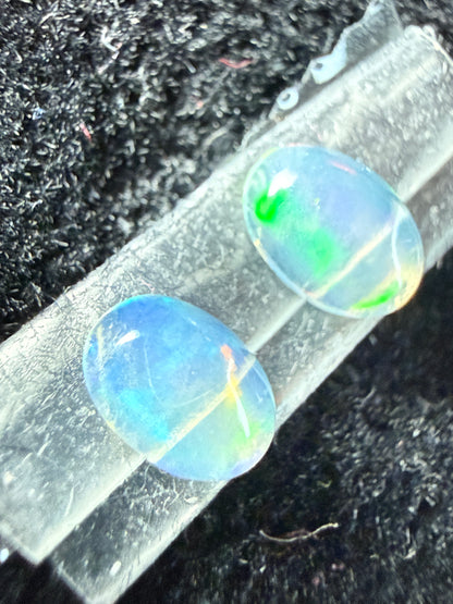 Matched Pair Natural Welo Opal Cabochon 6x4x2mm, 0.55ct total- Broadflash