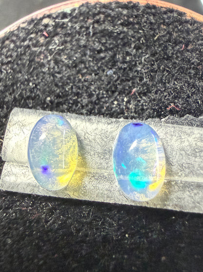 Matched Pair Natural Welo Opal Cabochon 6x4x3mm, 0.765ct total- Broadflash