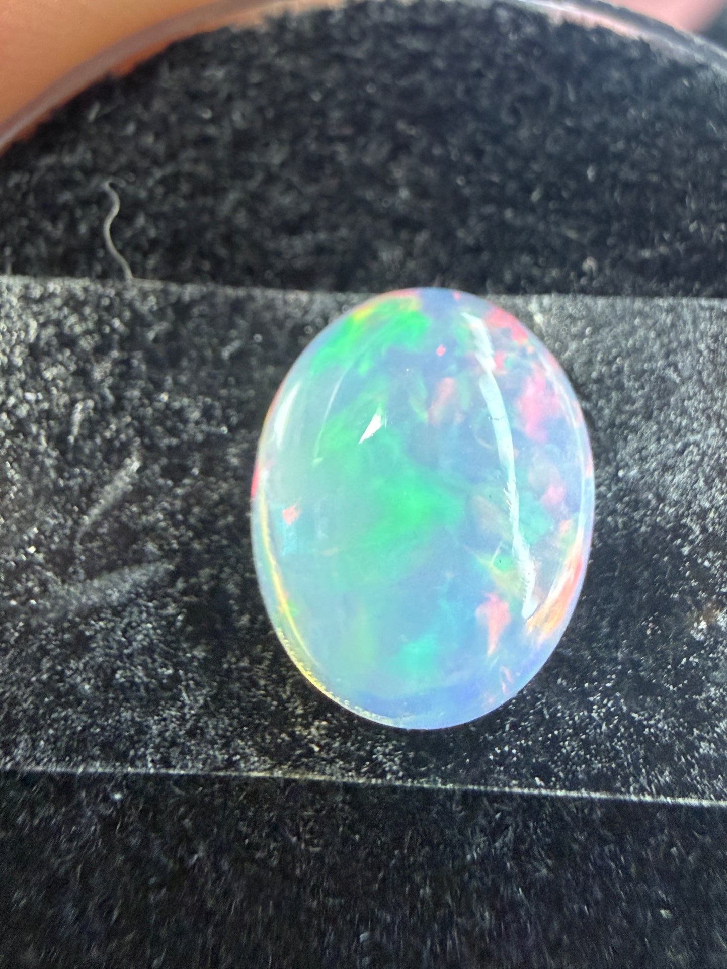 Natural Welo Opal Cabochon 11x9x5mm, 2.195ct- Broadflash, straw, reds!