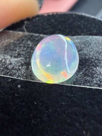 Natural Welo Opal Cabochon 11x9x4mm, 2.245ct- Broadflash, reds!