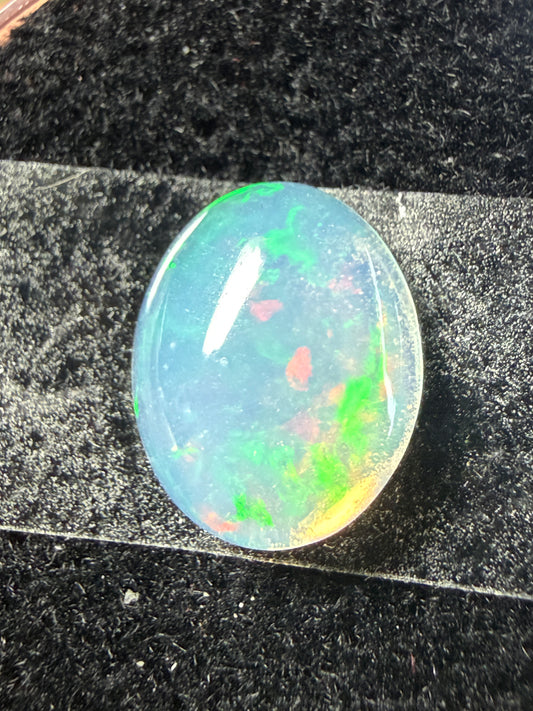 Natural Welo Opal Cabochon 12x10x4mm, 2.24ct- Broadflash, electric green