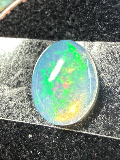 Natural Welo Opal Cabochon 12x10x4mm, 2.24ct- Broadflash, electric green