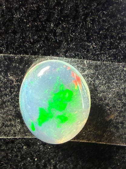 Natural Welo Opal Cabochon 12x10x4mm, 2.24ct- Broadflash, electric green