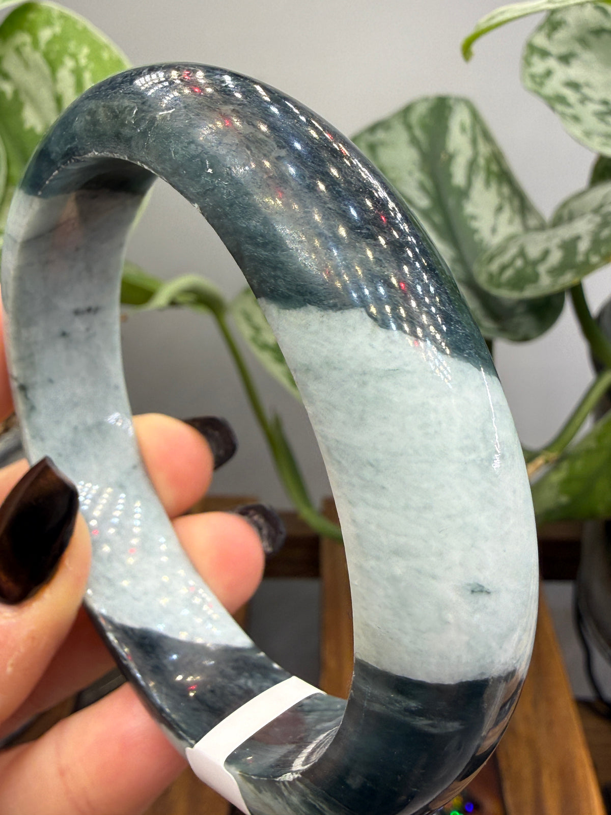 Burmese Jade Bangle – 14mm Wide – 63mm Diameter (Medium Plus)