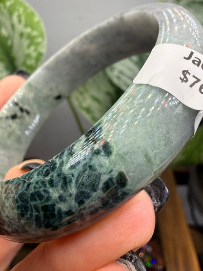 Burmese Jade Bangle – 14mm Wide – 58mm Diameter (Small)