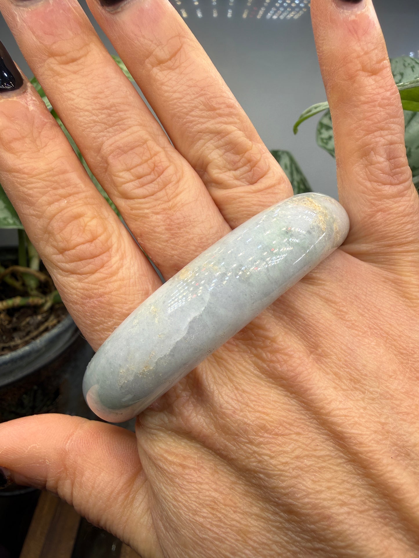 Burmese Jade Bangle – 14mm Wide – 58mm Diameter (Small)