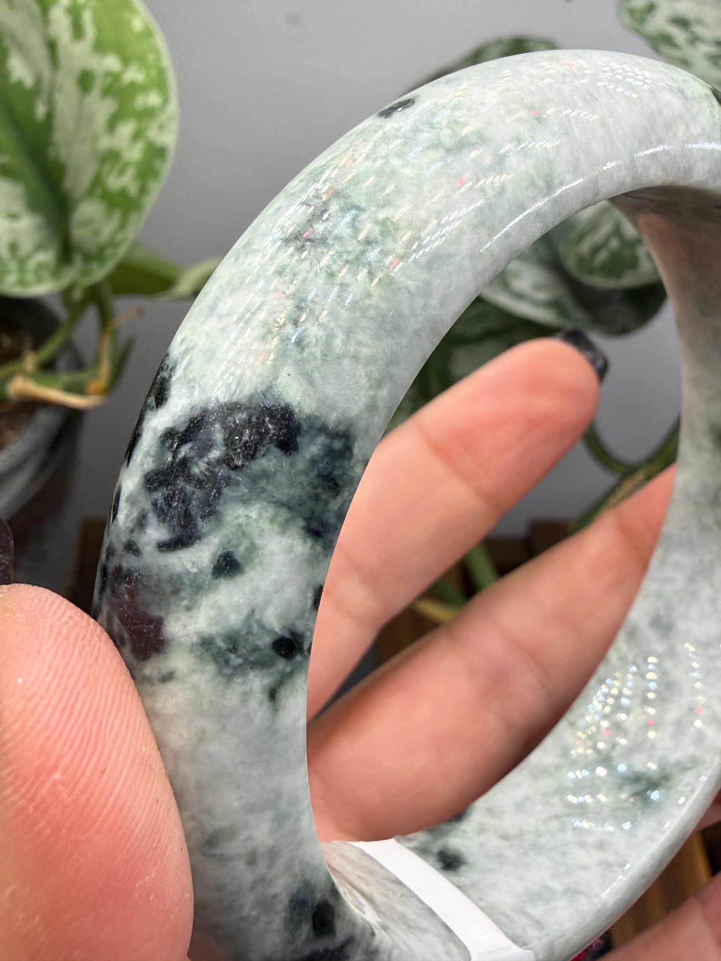 Burmese Jade Bangle – 14mm Wide – 63mm Diameter (Medium Plus)