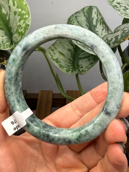 Burmese Jade Bangle – 14mm Wide – 63mm Diameter (Medium Plus)