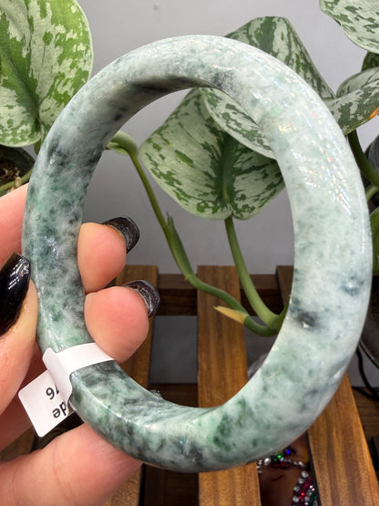 Burmese Jade Bangle – 14mm Wide – 63mm Diameter (Medium Plus)