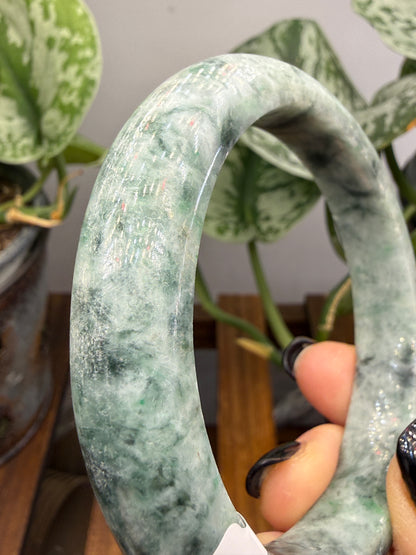 Burmese Jade Bangle – 14mm Wide – 63mm Diameter (Medium Plus)