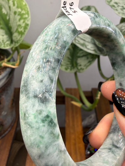 Burmese Jade Bangle – 14mm Wide – 63mm Diameter (Medium Plus)