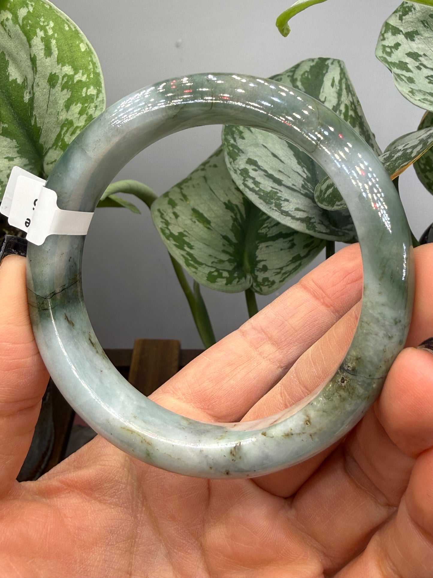 Burmese Jade Bangle – 14mm Wide – 61mm Diameter (Medium)