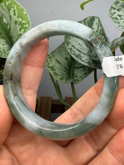 Burmese Jade Bangle – 14mm Wide – 61mm Diameter (Medium)