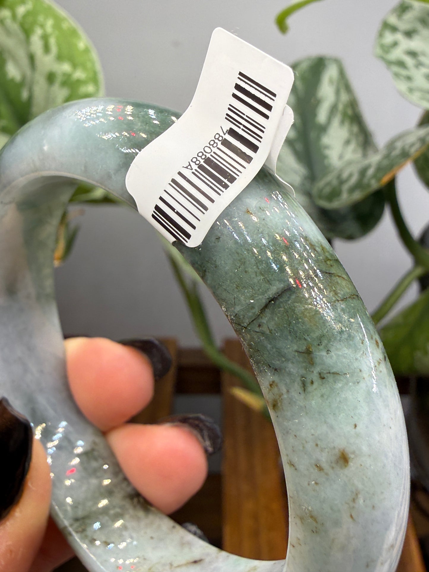 Burmese Jade Bangle – 14mm Wide – 61mm Diameter (Medium)