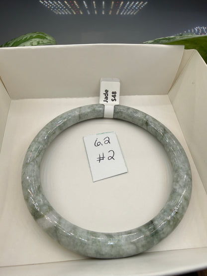 Burmese Jade Bangle – 8mm Wide – 62mm Diameter (Medium/Medium Plus)