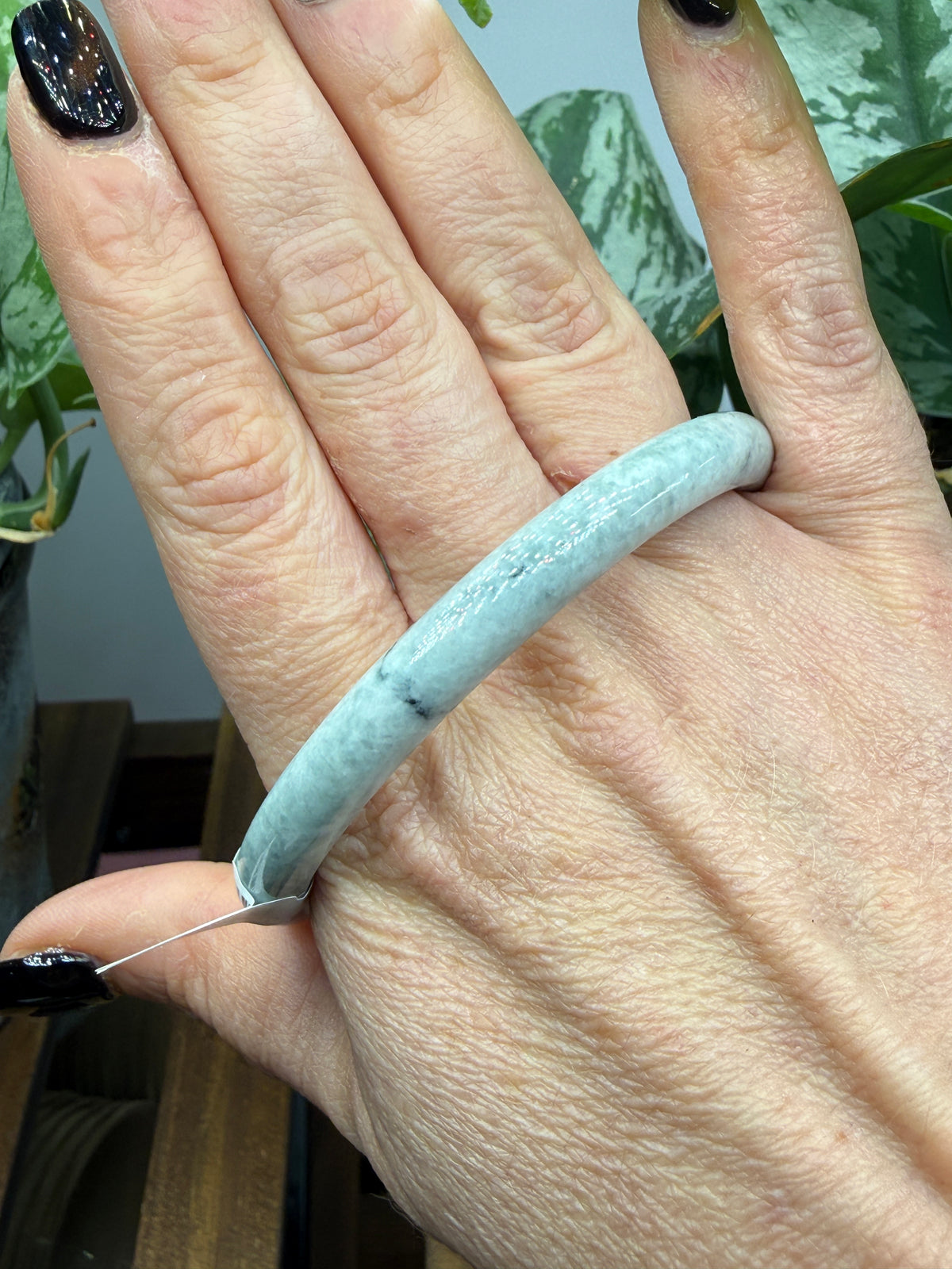 Burmese Jade Bangle – 8mm Wide – 63mm Diameter (Medium Plus)