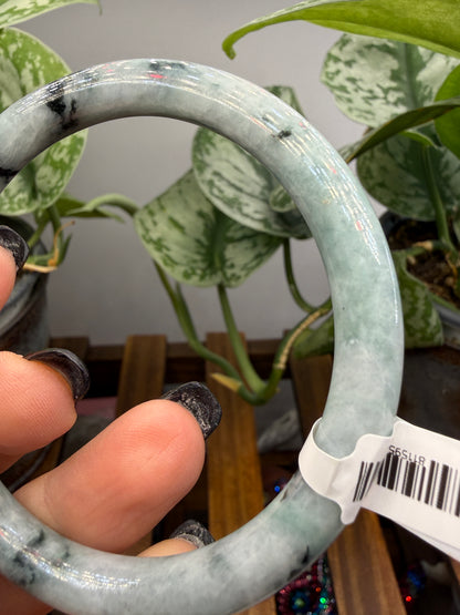 Burmese Jade Bangle – 8mm Wide – 62mm Diameter (Medium/Medium Plus)