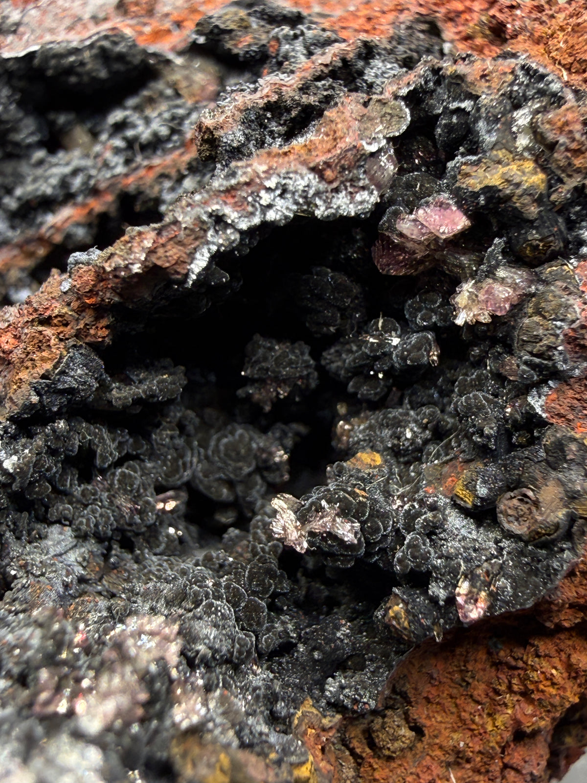 Creedite (Cobaltian Variety)- Santa Eulalia Mining District, Aquiles Serdán Municipality, Chihuahua, Mexico