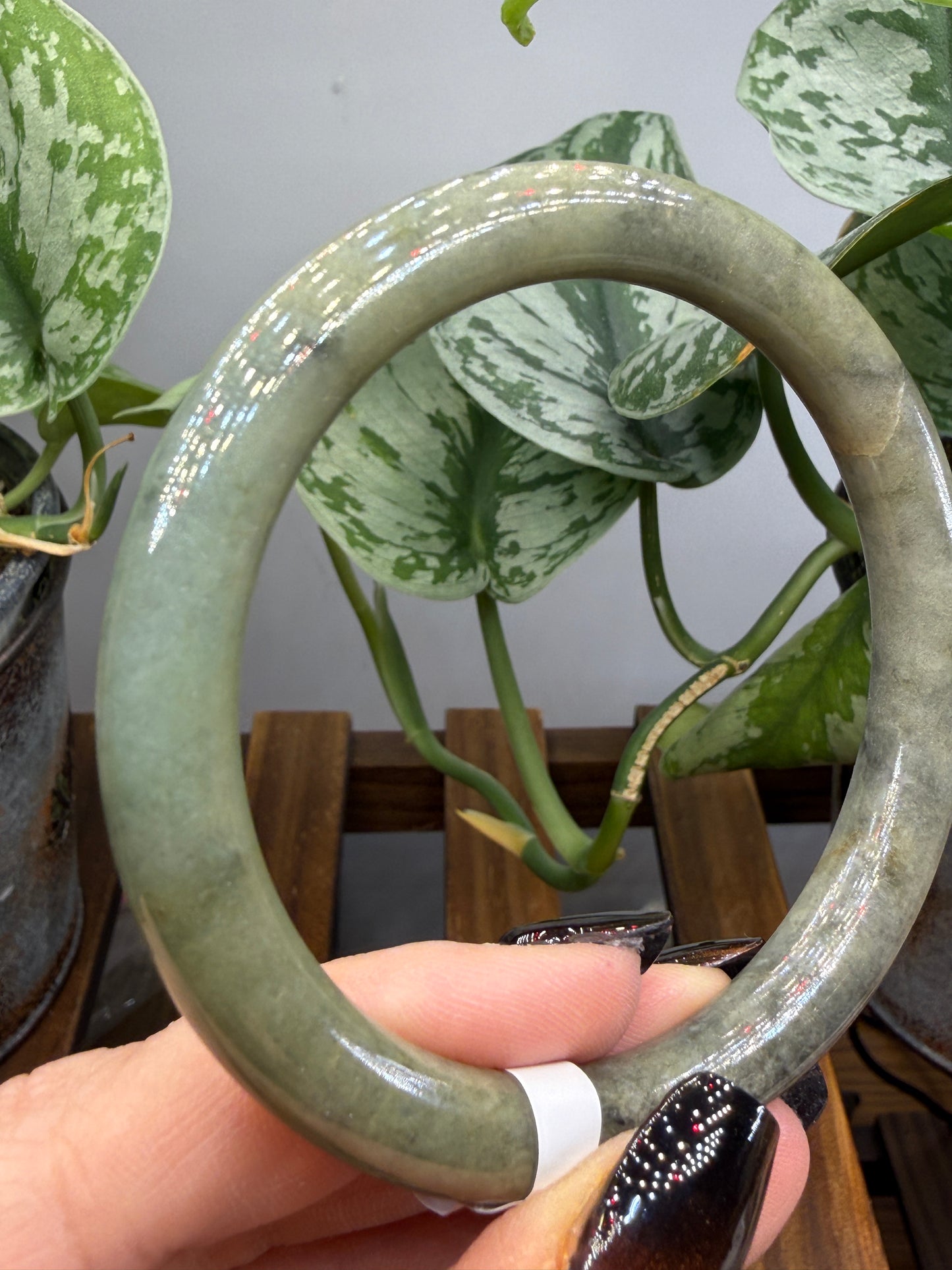 Burmese Jade Bangle – 8mm Wide – 60mm Diameter (Medium)