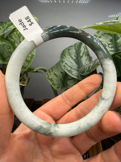 Burmese Jade Bangle – 8mm Wide – 58mm Diameter (Small)