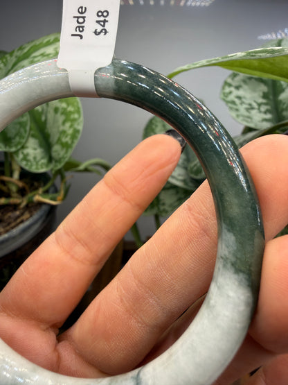 Burmese Jade Bangle – 8mm Wide – 58mm Diameter (Small)