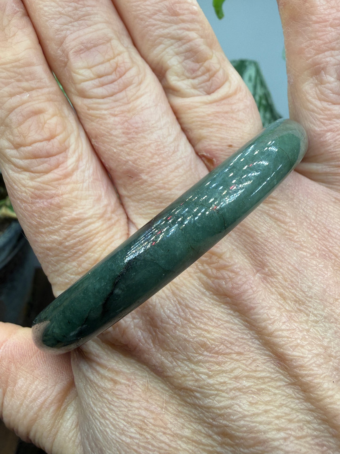 Burmese Jade Bangle – 8mm Wide – 58mm Diameter (Small)