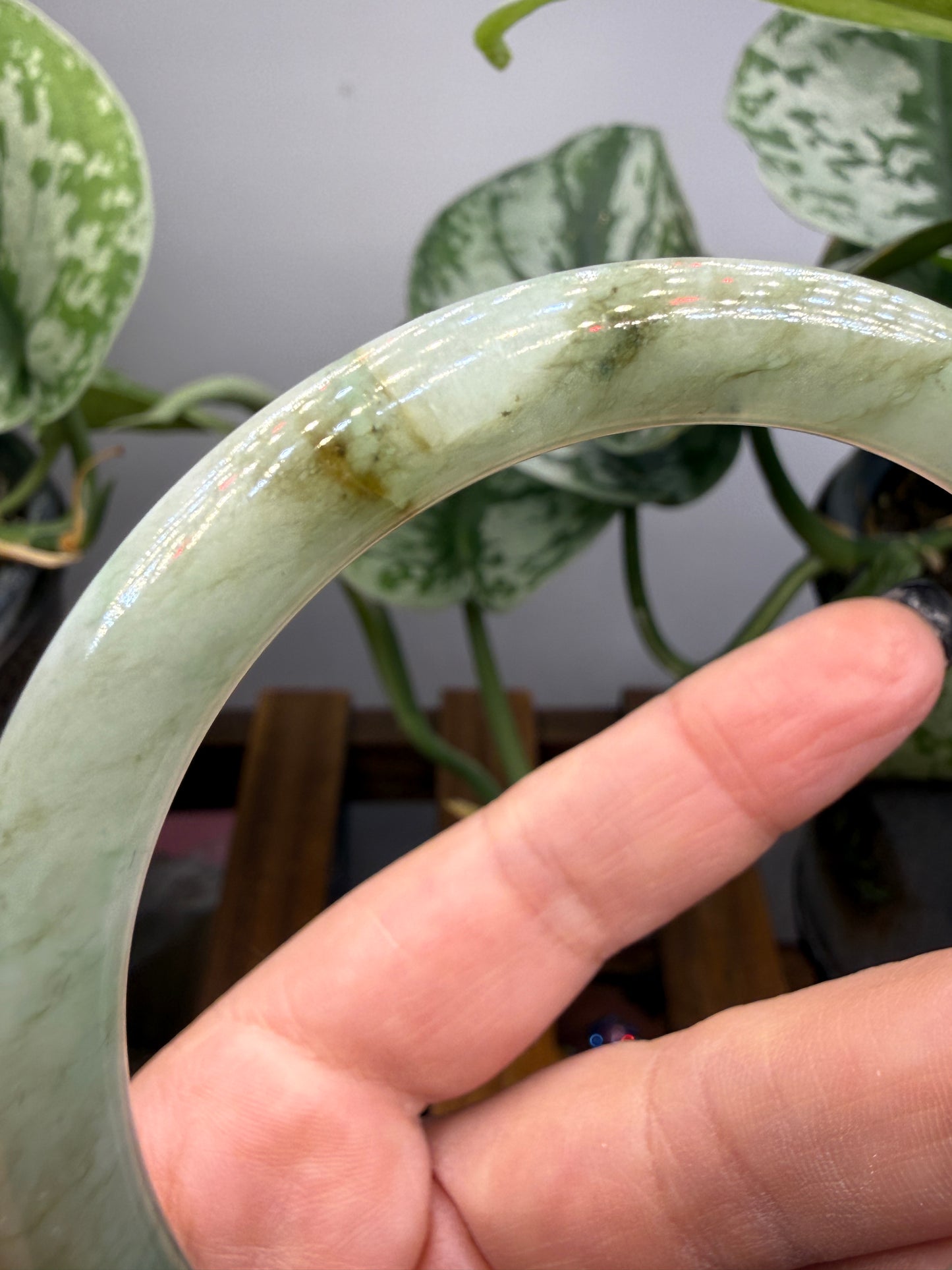 Burmese Jade Bangle – 8mm Wide – 57mm Diameter (Small)