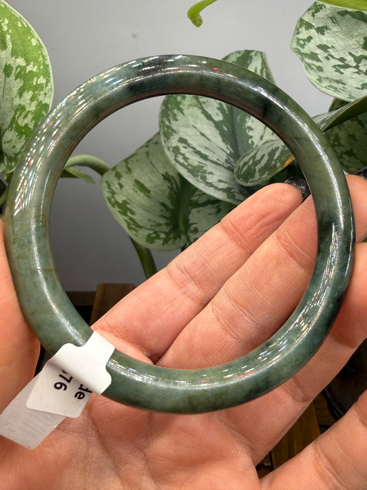 Burmese Jade Bangle – 8mm Wide – 58mm Diameter (Small)