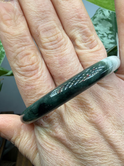 Burmese Jade Bangle – 8mm Wide – 57mm Diameter (Small)