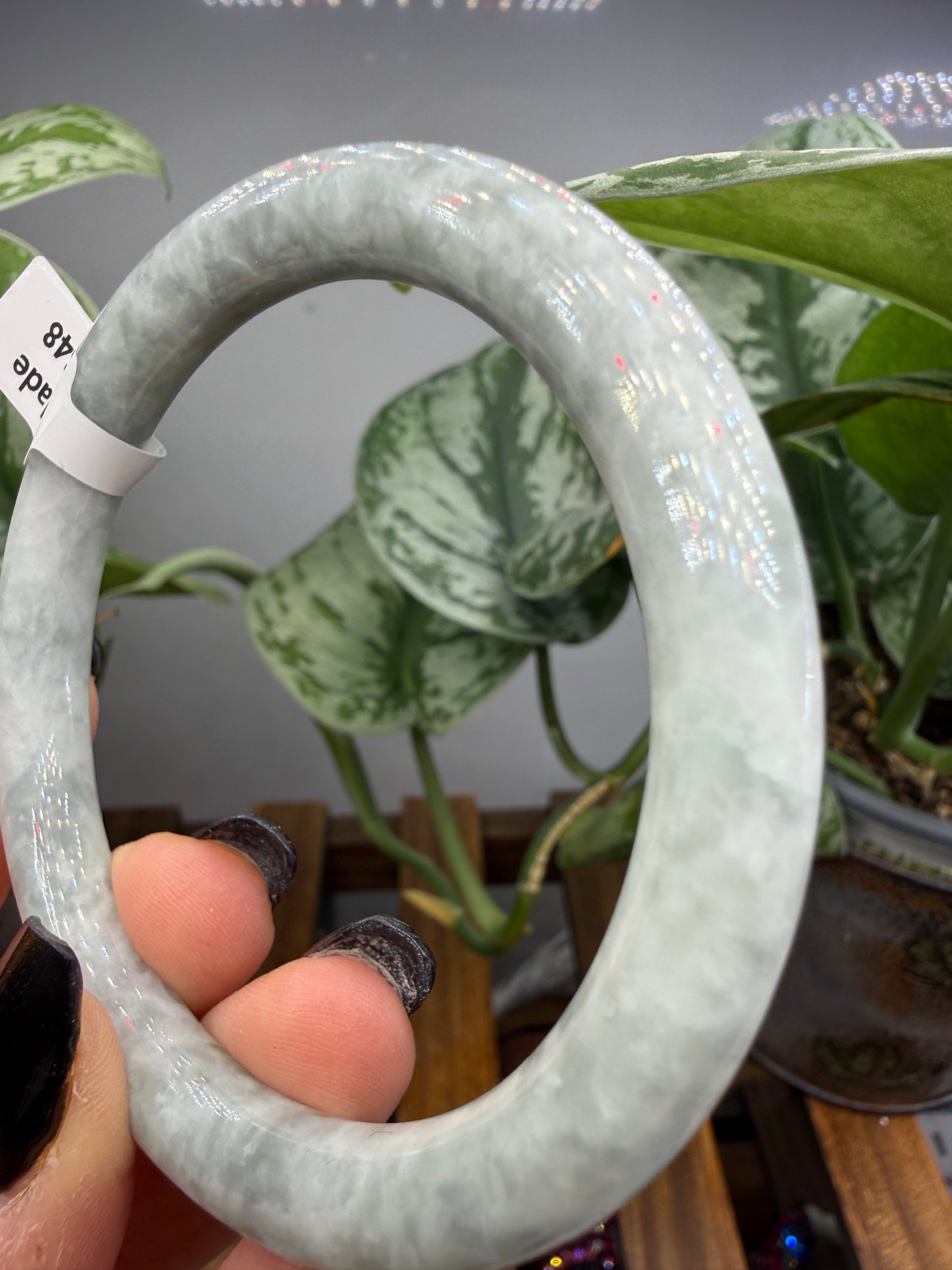 Burmese Jade Bangle – 8mm Wide – 60mm Diameter (Medium)