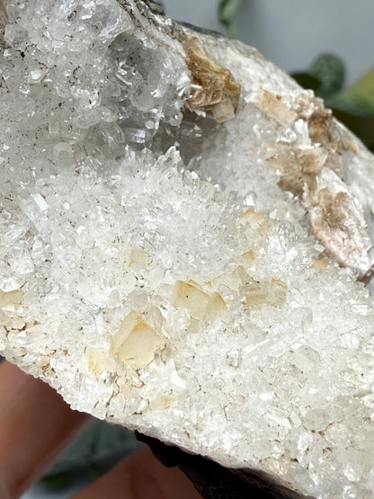 Heulandite on Quartz- Paterson, Passaic County, New Jersey, USA