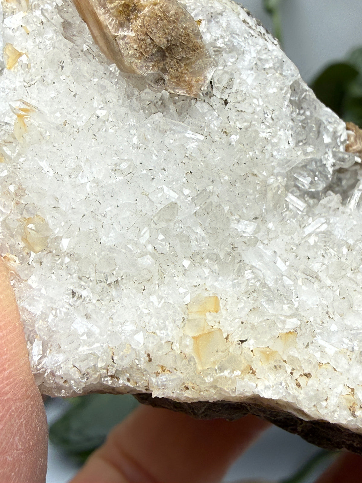 Heulandite on Quartz- Paterson, Passaic County, New Jersey, USA