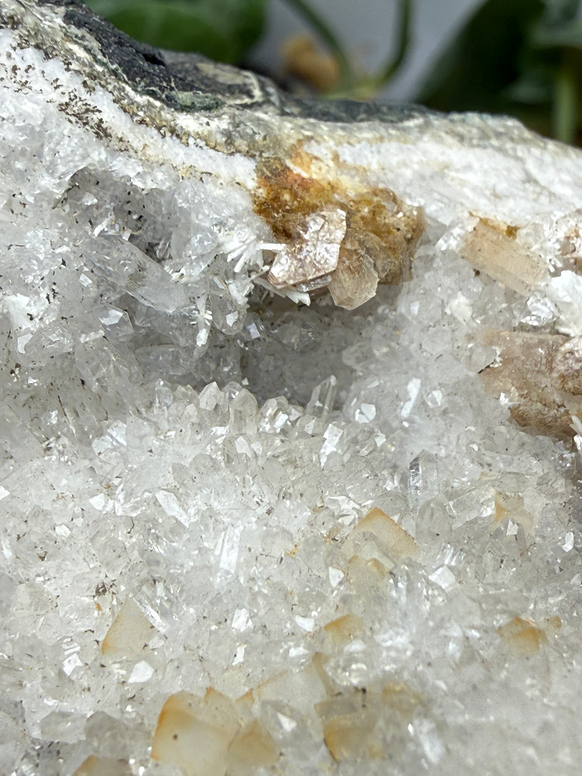 Heulandite on Quartz- Paterson, Passaic County, New Jersey, USA