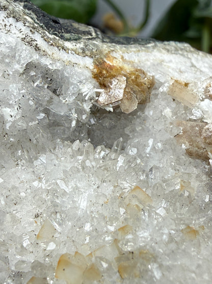 Heulandite on Quartz- Paterson, Passaic County, New Jersey, USA