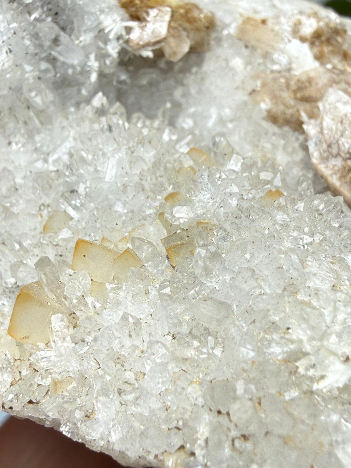 Heulandite on Quartz- Paterson, Passaic County, New Jersey, USA