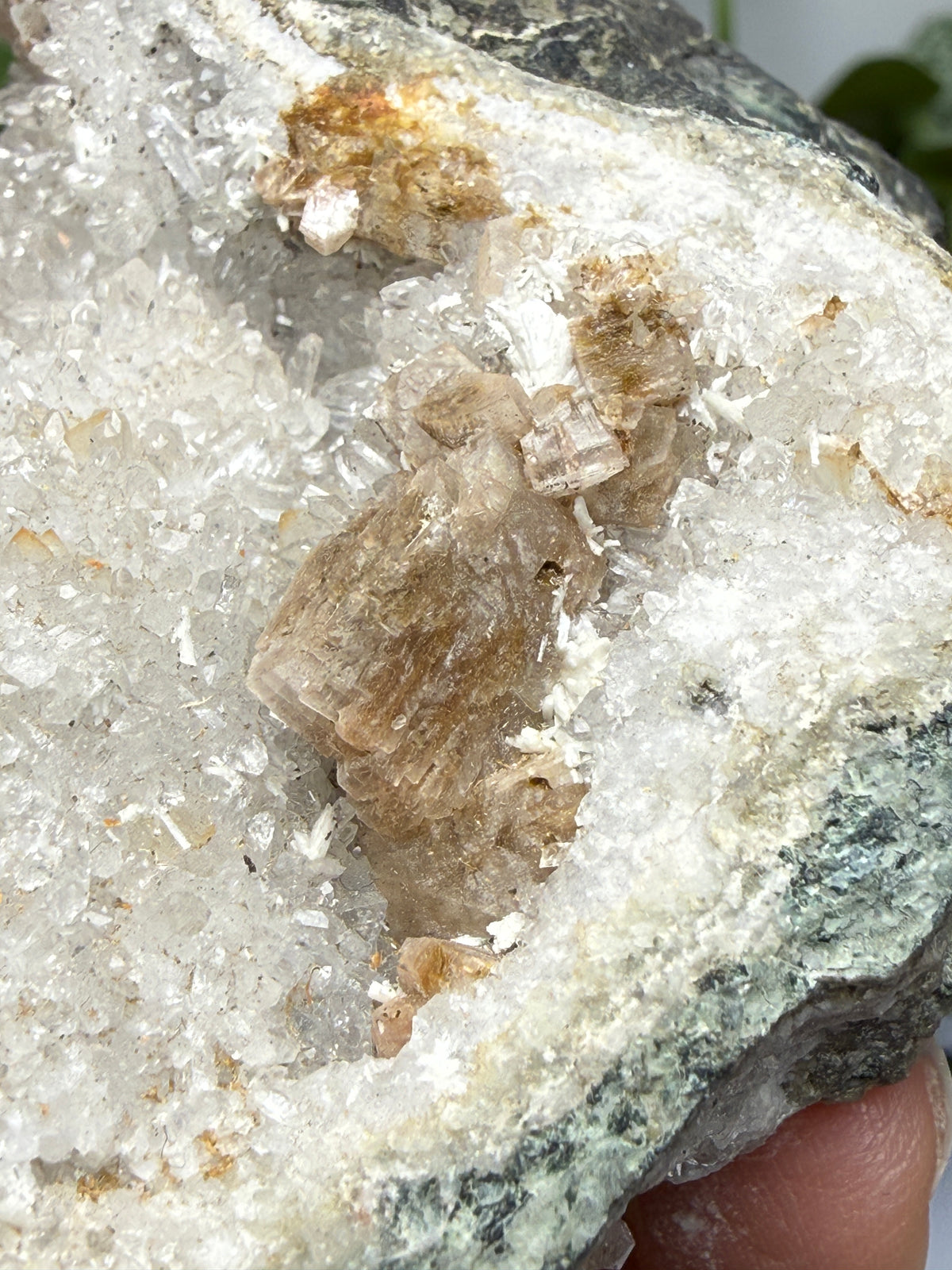 Heulandite on Quartz- Paterson, Passaic County, New Jersey, USA
