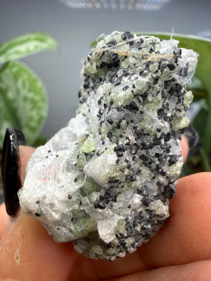 Willemite, Franklinite — Franklin, New Jersey