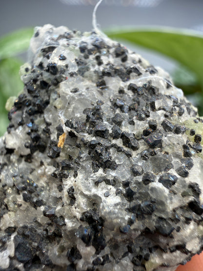 Willemite, Franklinite — Franklin, New Jersey