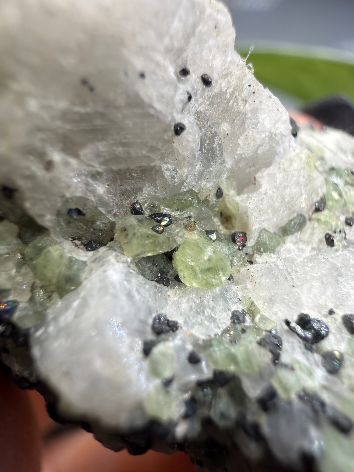 Willemite, Franklinite — Franklin, New Jersey
