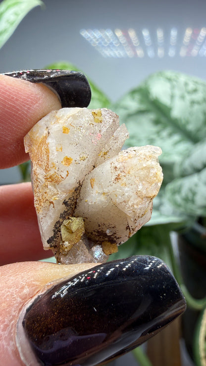 Calcite, Ankerite (Historic: Codazzite)- Muzo, Colombia