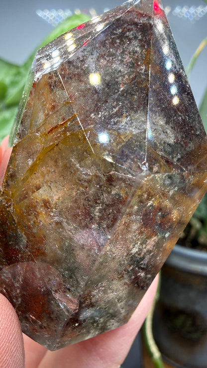 Garden Quartz/Lodolite Point- 2" inches tall