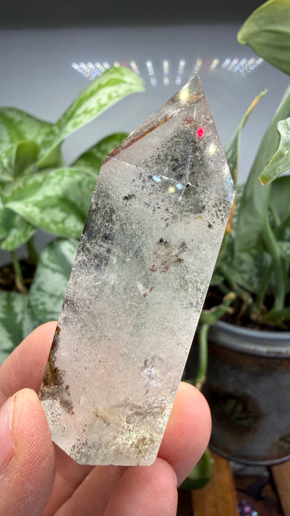 Garden Quartz/Lodolite Point- 2.5" inches tall